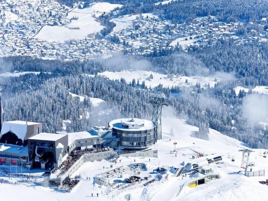 Private Apartment With Parking Spot In The Center Flims Exteriér fotografie